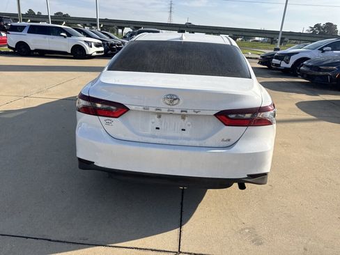 Used 2023 Toyota Camry LE image 17