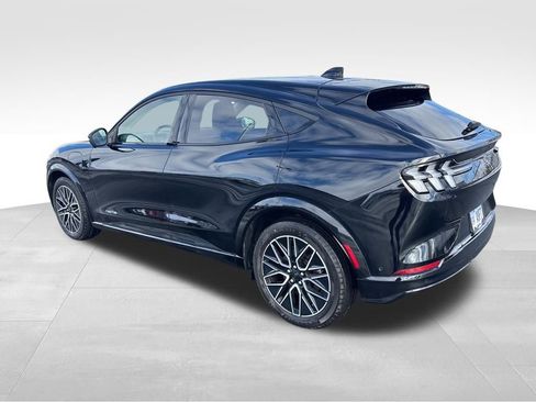 Used 2024 Ford Mustang Mach-E Premium image 3