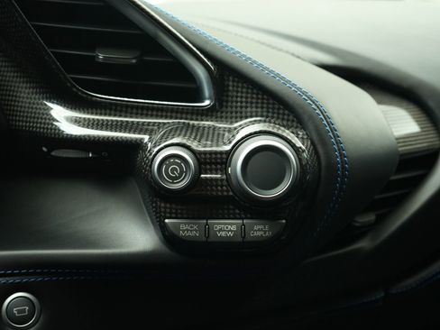 Used 2017 Ferrari 488 Spider image 29