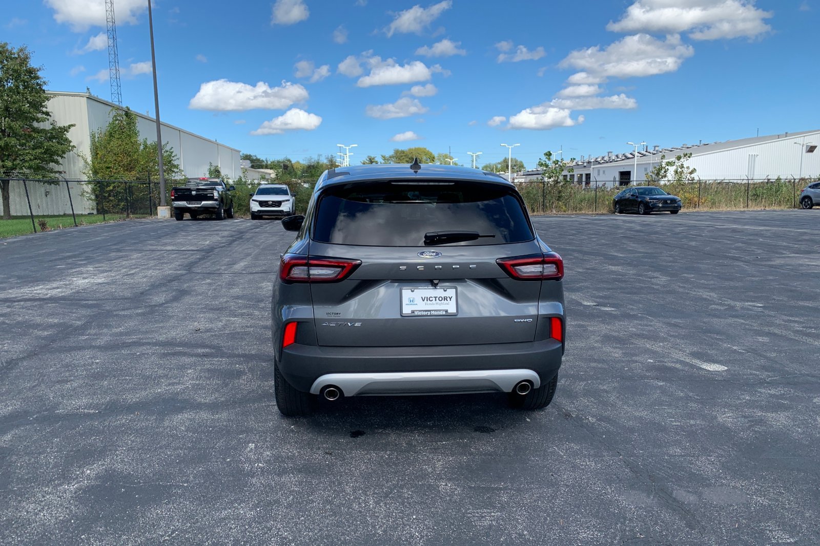 Used 2025 Ford Escape Active AWD/4WD image 40