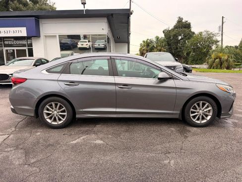 Used 2018 Hyundai Sonata SE FWD image 6