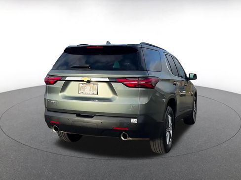 Used 2023 Chevrolet Traverse LT image 14