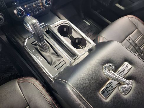 Used 2018 Ford F150 Lariat w/ Equipment Group 502A Luxury AWD/4WD image 19