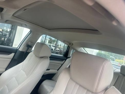 Used 2020 Honda Accord EX-L image 6