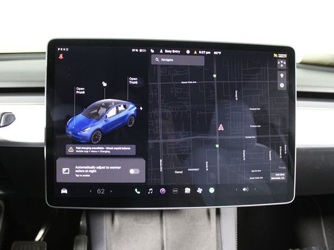 Used 2021 Tesla Model Y Long Range image 13