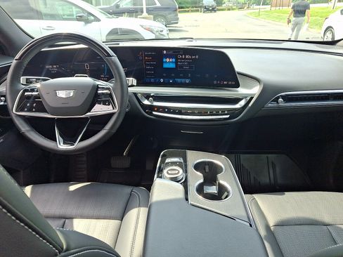 Certified 2024 Cadillac Lyriq Sport RWD image 20