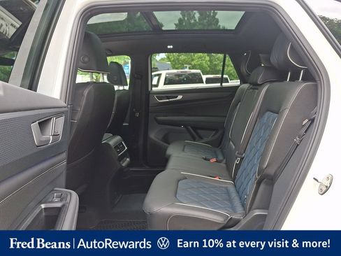 Certified 2025 Volkswagen Atlas Cross Sport SEL Premium R-Line AWD/4WD image 14