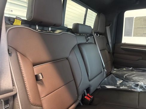New 2026 GMC Sierra 3500 Denali w/ Technology Package image 40