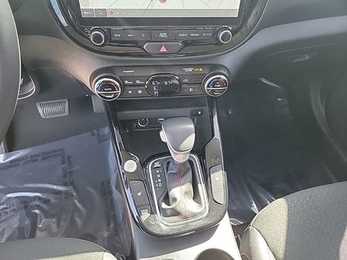 Used 2025 Kia Soul GT-Line w/ GT-Line Technology Package image 21