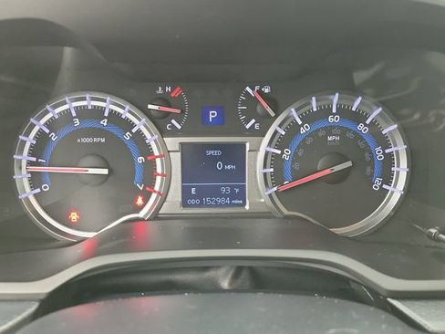 Used 2019 Toyota 4Runner SR5 Premium RWD image 24