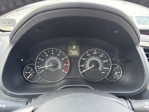 Used 2010 Subaru Outback 2.5i Premium image 20