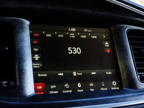 Used 2022 Dodge Charger Scat Pack w/ Daytona Edition Group image 18