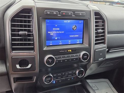 Used 2021 Ford Expedition XLT image 21