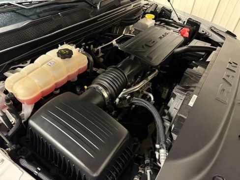 Used 2023 RAM 1500 Big Horn AWD/4WD image 38