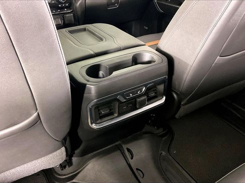 Used 2021 GMC Sierra 1500 AT4 w/ AT4 Premium Package AWD/4WD image 35