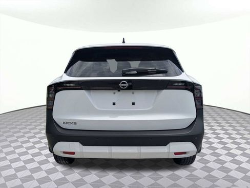 Used 2026 Nissan Kicks S FWD image 4