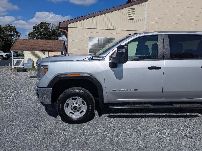 Used 2020 GMC Sierra 2500 4x4 Crew Cab w/ Convenience Package image 2