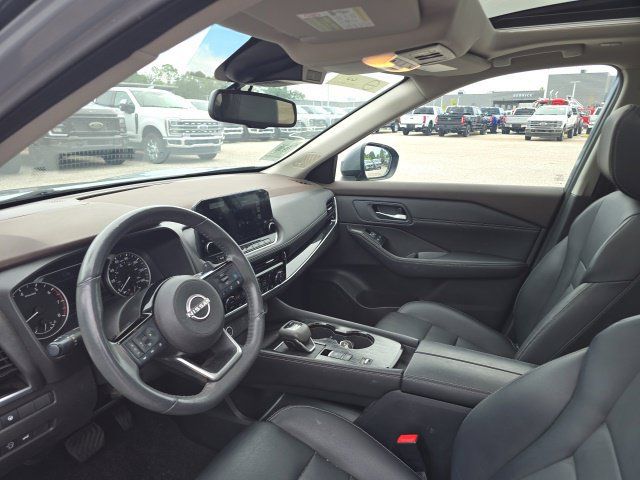 Used 2023 Nissan Rogue SL w/ SL Premium Package FWD image 9