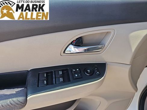 Used 2016 Honda Odyssey EX-L image 23