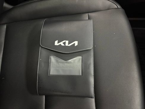 Used 2025 Kia Telluride S AWD/4WD image 44