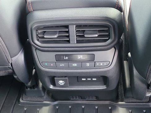 Certified 2025 Honda Pilot TrailSport image 6