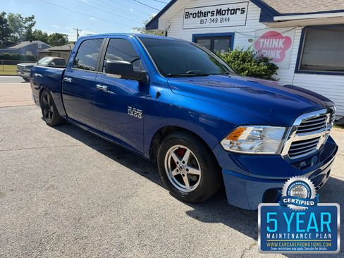 Used 2014 RAM 1500 Lone Star RWD image 1