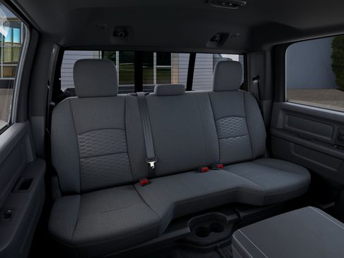 New 2026 RAM 2500 Tradesman AWD/4WD image 15