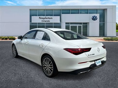 Used 2025 Mercedes-Benz CLA 250 image 3