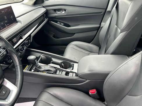 Certified 2025 Honda Accord Touring image 16