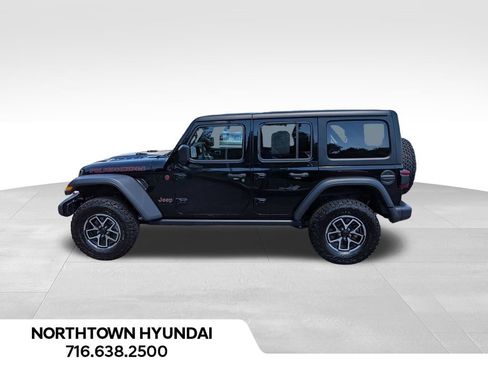Used 2026 Jeep Wrangler Unlimited Rubicon AWD/4WD image 2