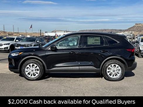 New 2026 Ford Escape Active w/ Active Premium Tech Pack image 2