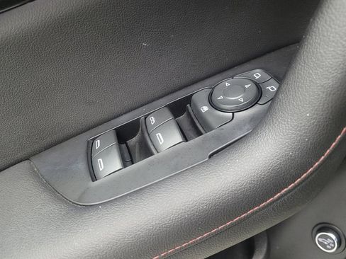 Used 2019 Chevrolet Blazer RS FWD image 27