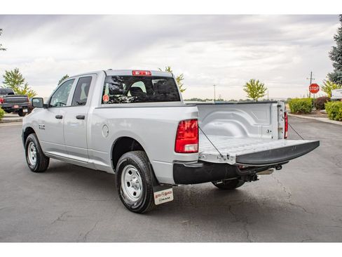 Used 2017 RAM 1500 Tradesman w/ Popular Equipment Group AWD/4WD image 9