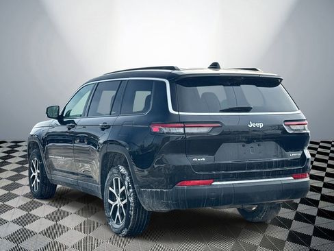 Used 2024 Jeep Grand Cherokee L Limited w/ Luxury Tech Group II image 5