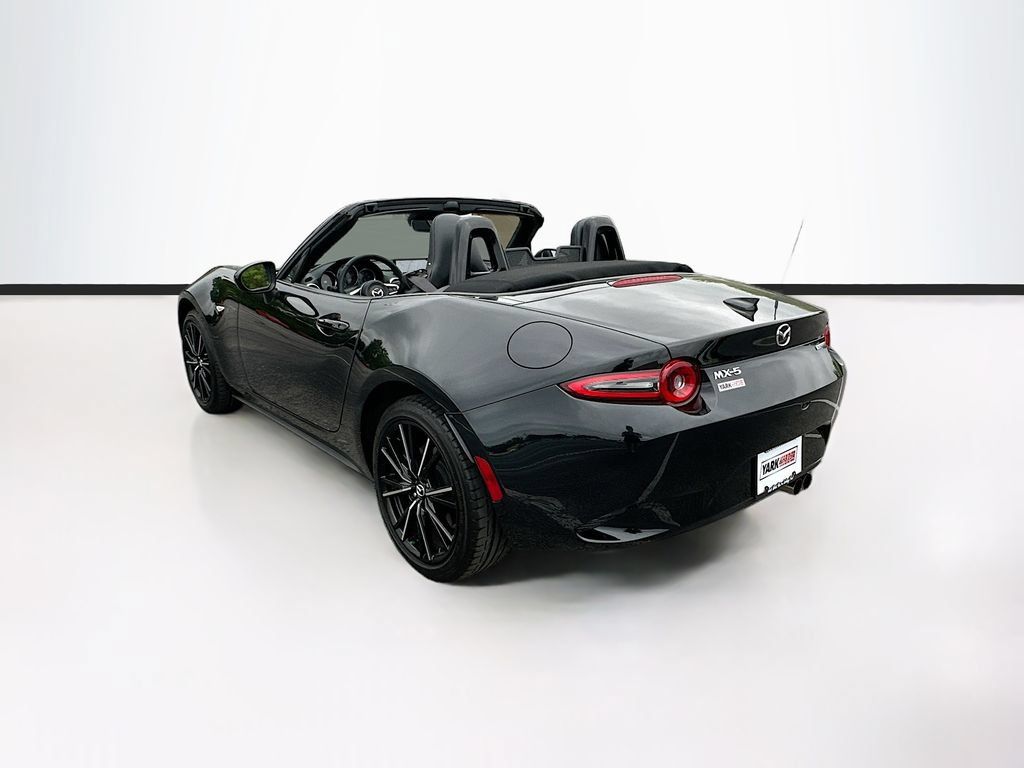 Used 2025 MAZDA MX-5 Miata Grand Touring RWD image 39