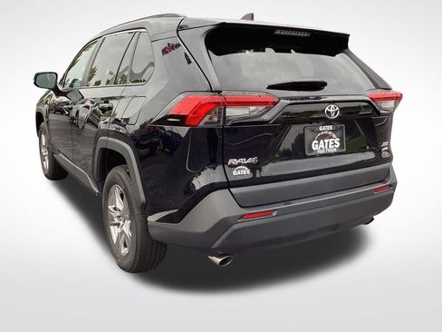 Used 2024 Toyota RAV4 XLE w/ Weather Package AWD/4WD image 7