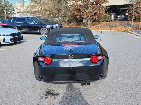 Used 2023 MAZDA MX-5 Miata Grand Touring w/ Weather Package image 4