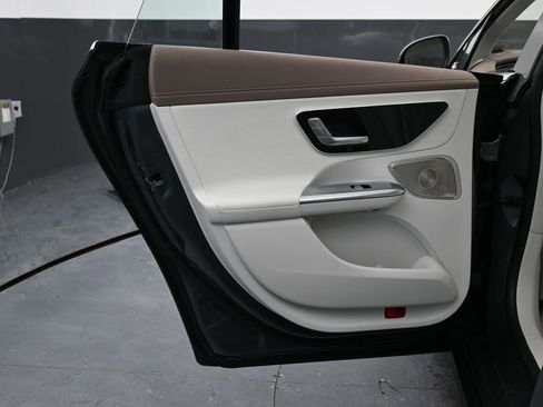 Used 2023 Mercedes-Benz EQE 350+ 4MATIC Sedan image 38