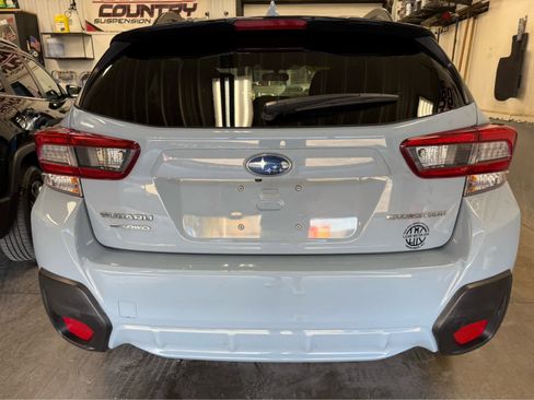 Used 2023 Subaru Crosstrek 2.0i Premium image 6