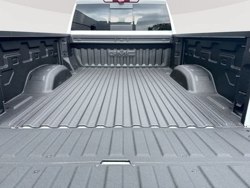 New 2026 GMC Sierra 2500 Denali w/ Denali Reserve Package AWD/4WD image 27
