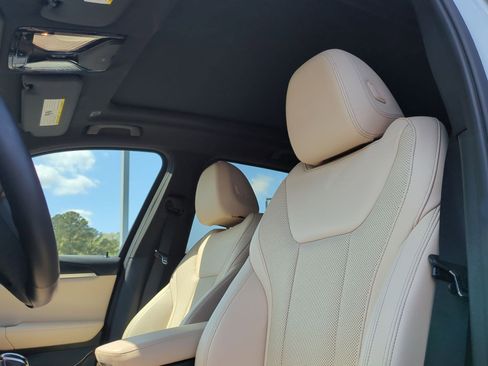 Used 2023 BMW X3 xDrive30i w/ Premium Package image 16