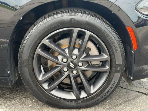 Used 2019 Dodge Charger SXT w/ Blacktop Package AWD/4WD image 26