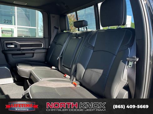 New 2026 RAM 2500 Laramie AWD/4WD image 15
