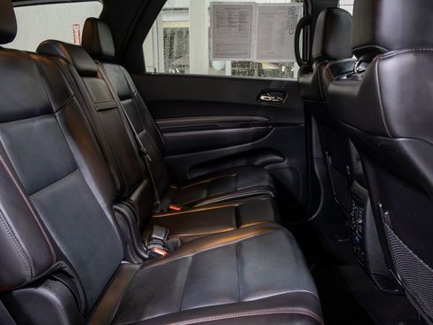 Used 2023 Dodge Durango GT image 13