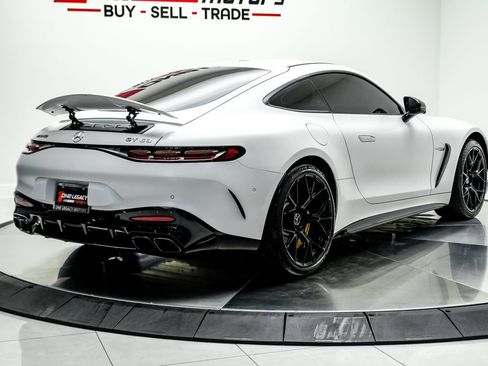 Used 2025 Mercedes-Benz AMG GT 63 image 5