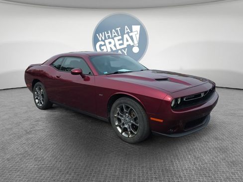 Used 2017 Dodge Challenger GT AWD/4WD image 1