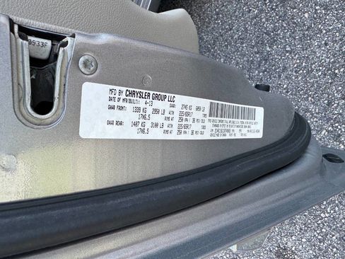 Used 2013 Chrysler Town & Country Touring image 50