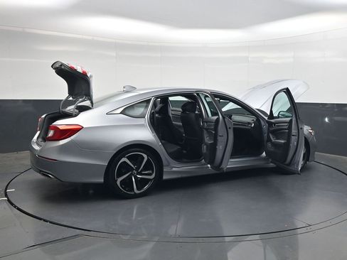 Used 2020 Honda Accord Sport image 33