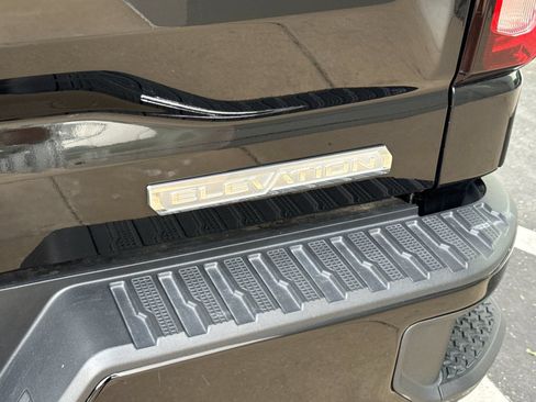 Used 2024 GMC Sierra 1500 Elevation w/ Preferred Package AWD/4WD image 21