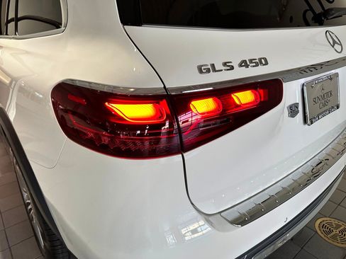 Certified 2024 Mercedes-Benz GLS 450 4MATIC image 45